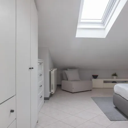 Mansarda Massimo - Intra *