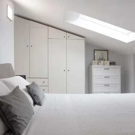 Mansarda Massimo - Intra Апартаменты