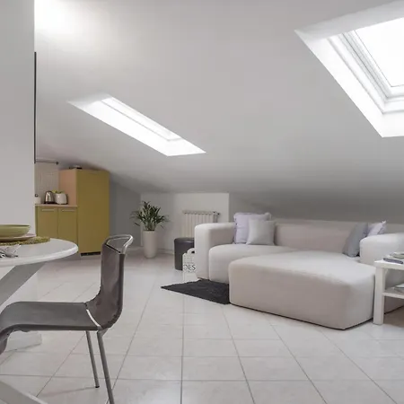 Apartment Mansarda Massimo - Intra Verbania